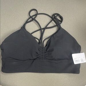 Strappy V Neck Yoga Bra